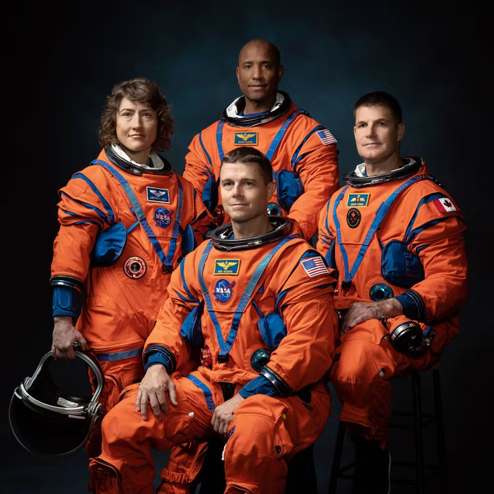 4 astronauts who will fly to the Moon