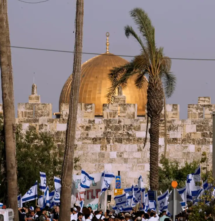 Israeli chant racist Palestinians