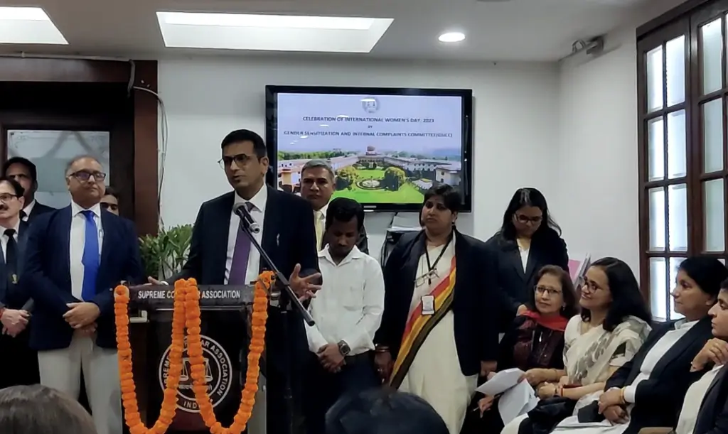 A LEGAL GLOSSARY TO ADDRESS GENDER - Image 1