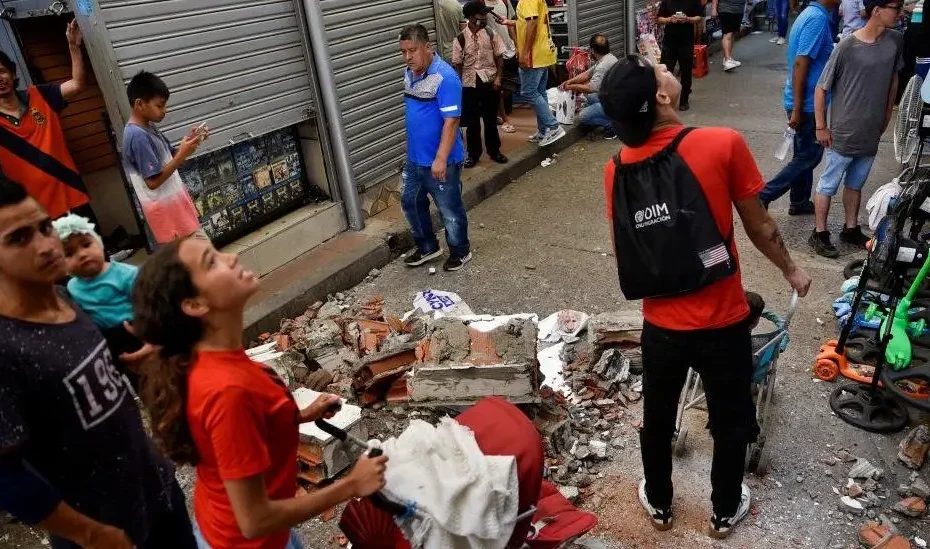 A magnitude 6.7 earthquake has shaken Ecuador and Peru, killing at least 14 people and damaging homes and buildings