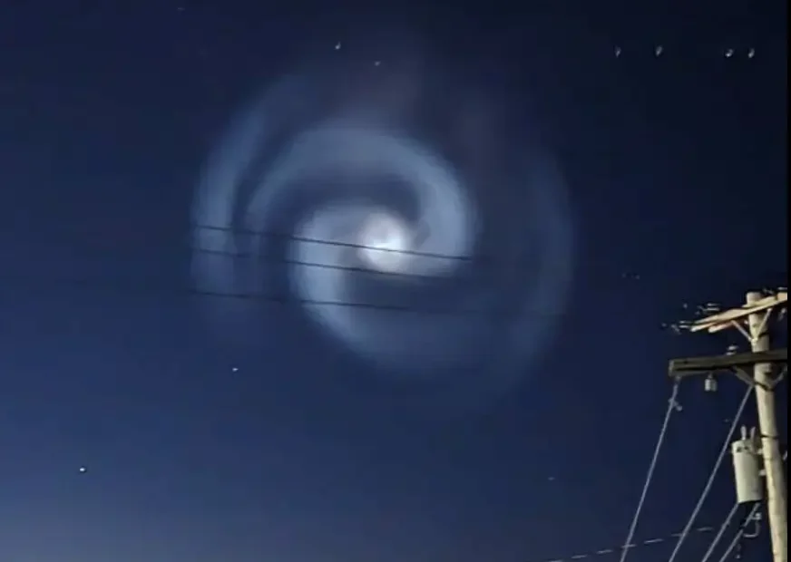 MYSTERY RESOLVED FOR THE GIANT SPIRAL
